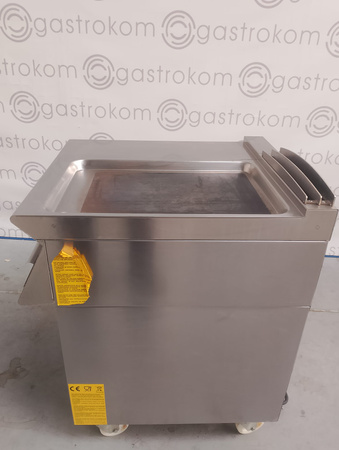 PŁYTA GRILLOWA NA PODSTAWIE JEZDNEJ Z ELEMENTEM NEUTRALNYM Giorik