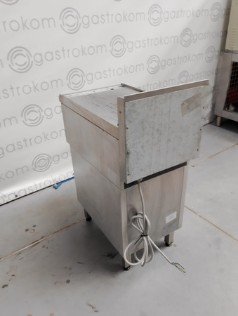 Płyta grillowa ryflowana 700.PBE-400 R-C na podstawie szafkowej