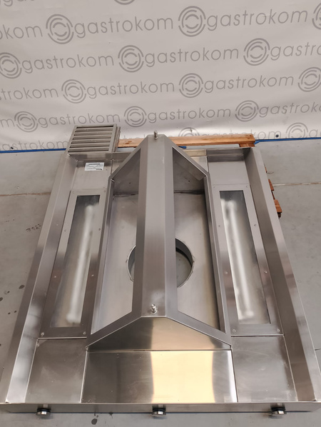 Okap centralny 126x110,5