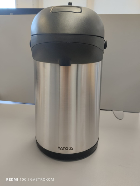 Termos na napoje Yato 3 l srebrny