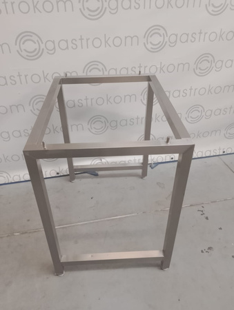 Podstawa pod piec (4 bolce) 82x62x85