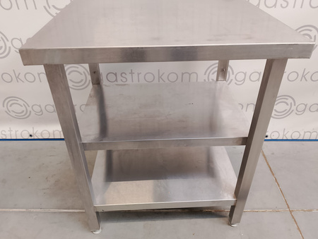 Stół z 2 półkami 68x60