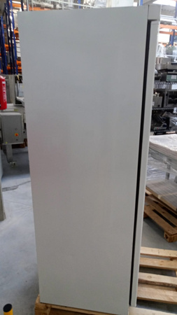 Szafa chłodnicza Redfox HR-600, biała, 570l