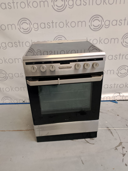 Kuchnia ceramiczna z piekarnikiem Amica