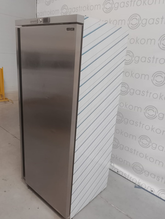 Szafa chłodnicza GGM Gastro KSS600SRN 600l