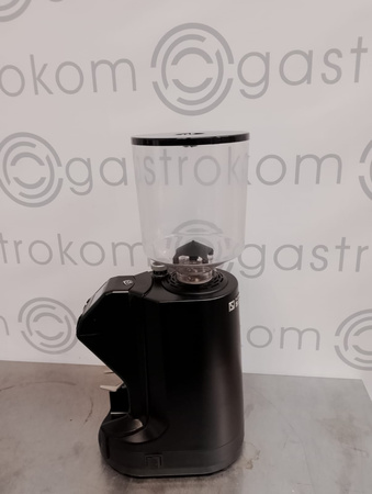 Młynek do kawy Nuova Simonelli