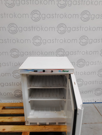 SZAFA MROŹNICZA PODBLATOWA FORCAR EF 200