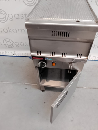 Płyta grillowa gazowa ryflowana Kromet 700.PBG-400R-C