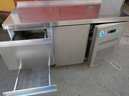 Stół chłodniczy 1-drzwiowy, 2-szufladowy 1342x700x850mm Edesa TP7-135-12D